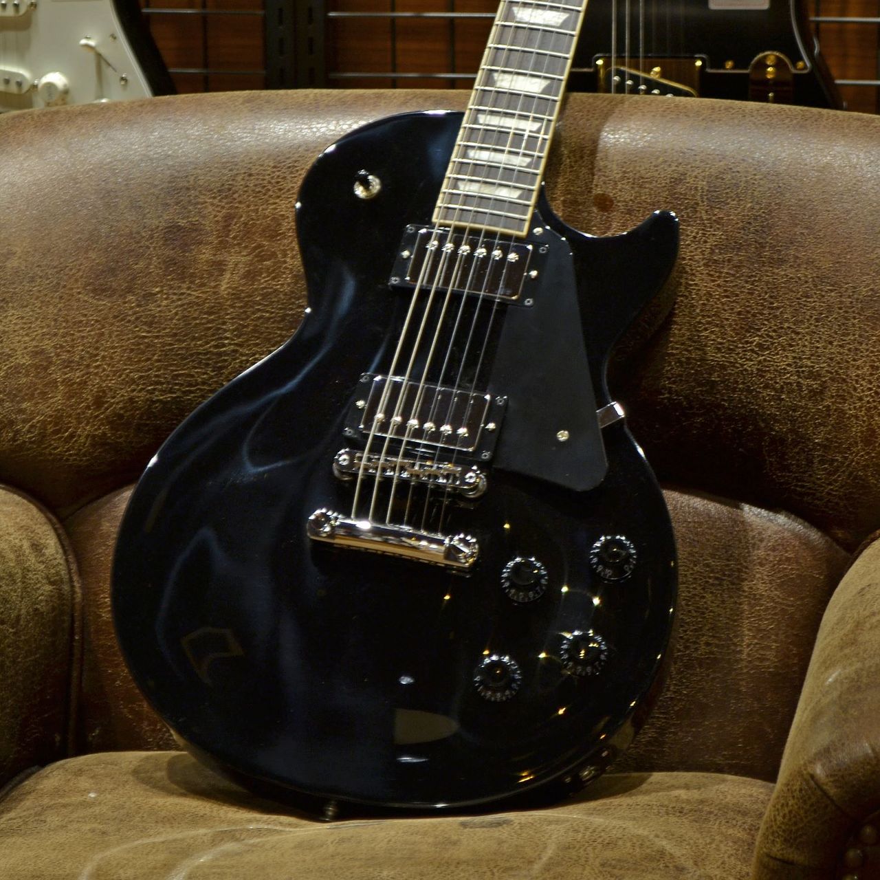 Gibson Les Paul Studio (Cherry Sunburst) ｜イケベ楽器店