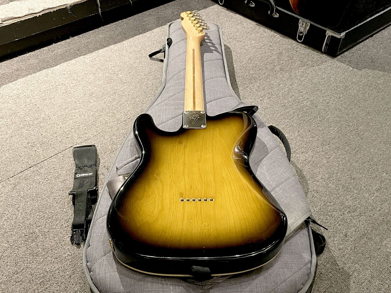 専用 Richie Kotzen Stratoリッチーコッツェンストラト新品同様 Fender RICHIE KOTZEN STRAT SSSが入荷しました！｜島村楽器 大宮店