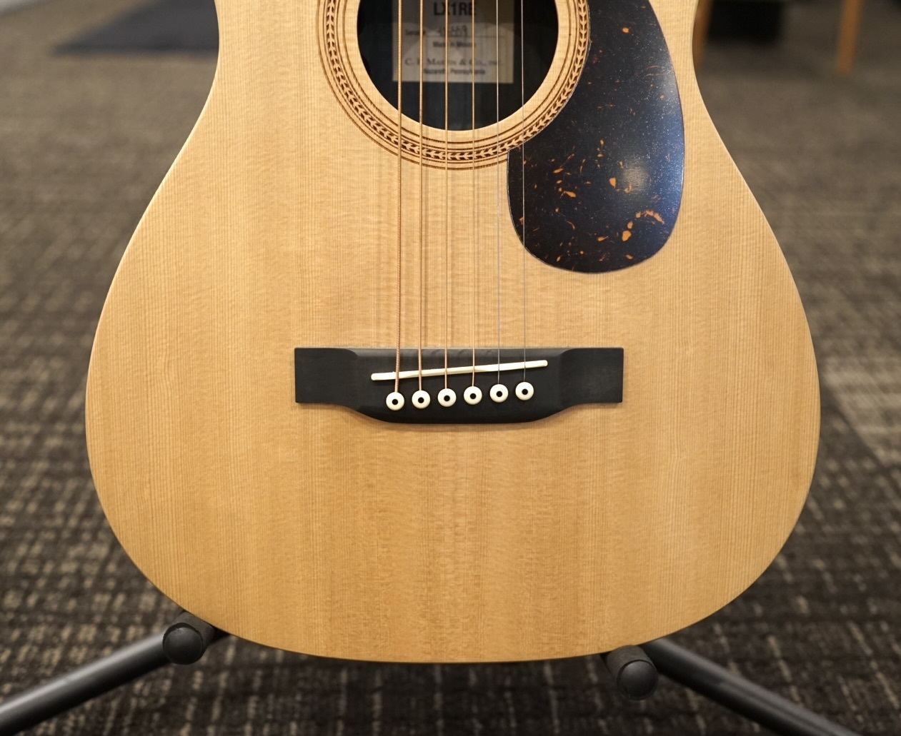 Martin LX1RE　リトルマーティン　美品　チューナー、ストラップ、ケース 楽天市場】Martin LX1 Little Martin【スペア弦＆クリップ