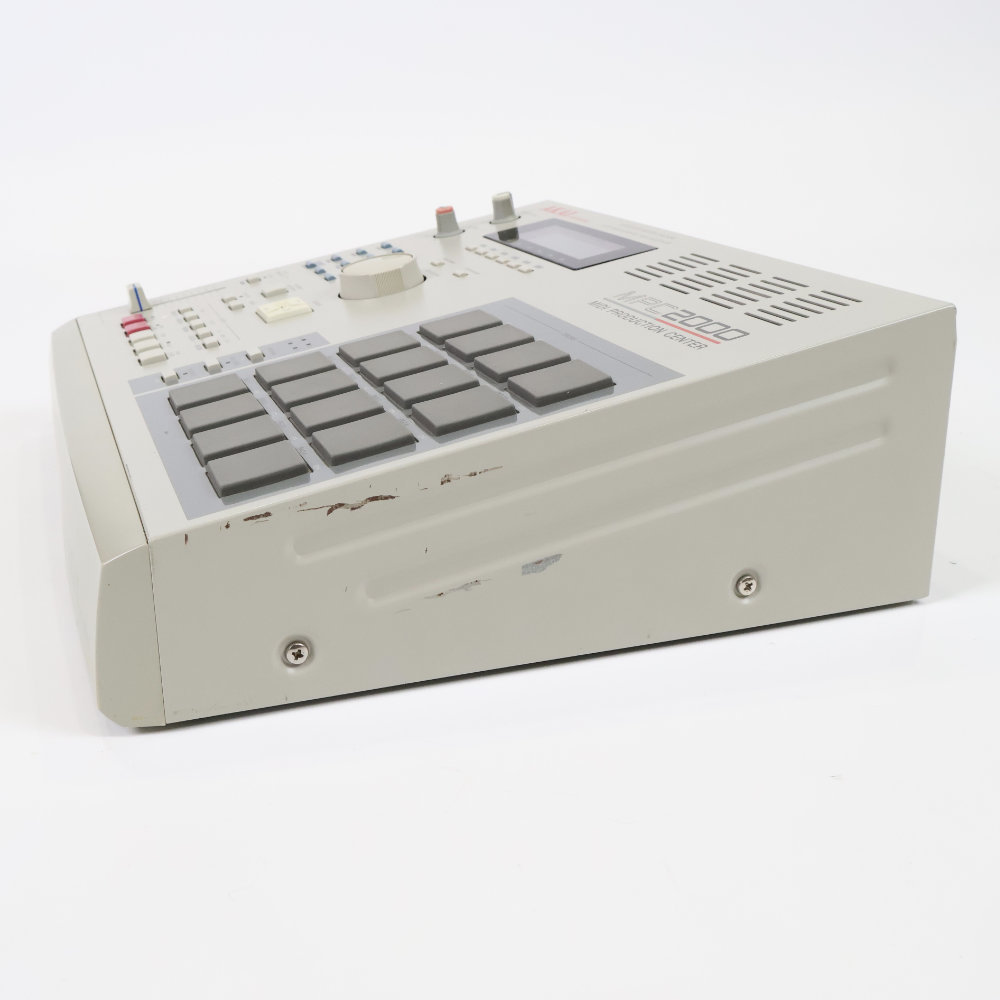 AKAI MPC2000 サンプラー メンテナンス済 USBカスタム◎ 送料込 AKAI MPC2000 サンプラー メンテナンス済 USBカスタム◎ 送料込 【公式