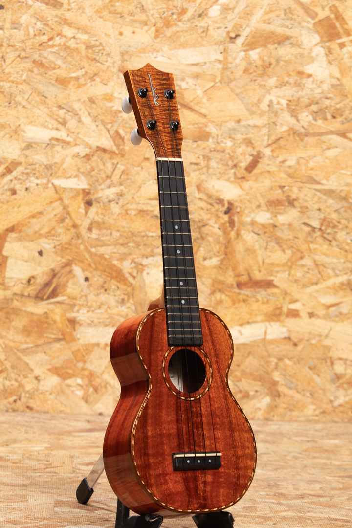 kamaka HF-1D 100th ウクレレ ソプラノ カマカ 美品 Kamaka HF-1D Soprano（新品）【楽器検索デジマート】