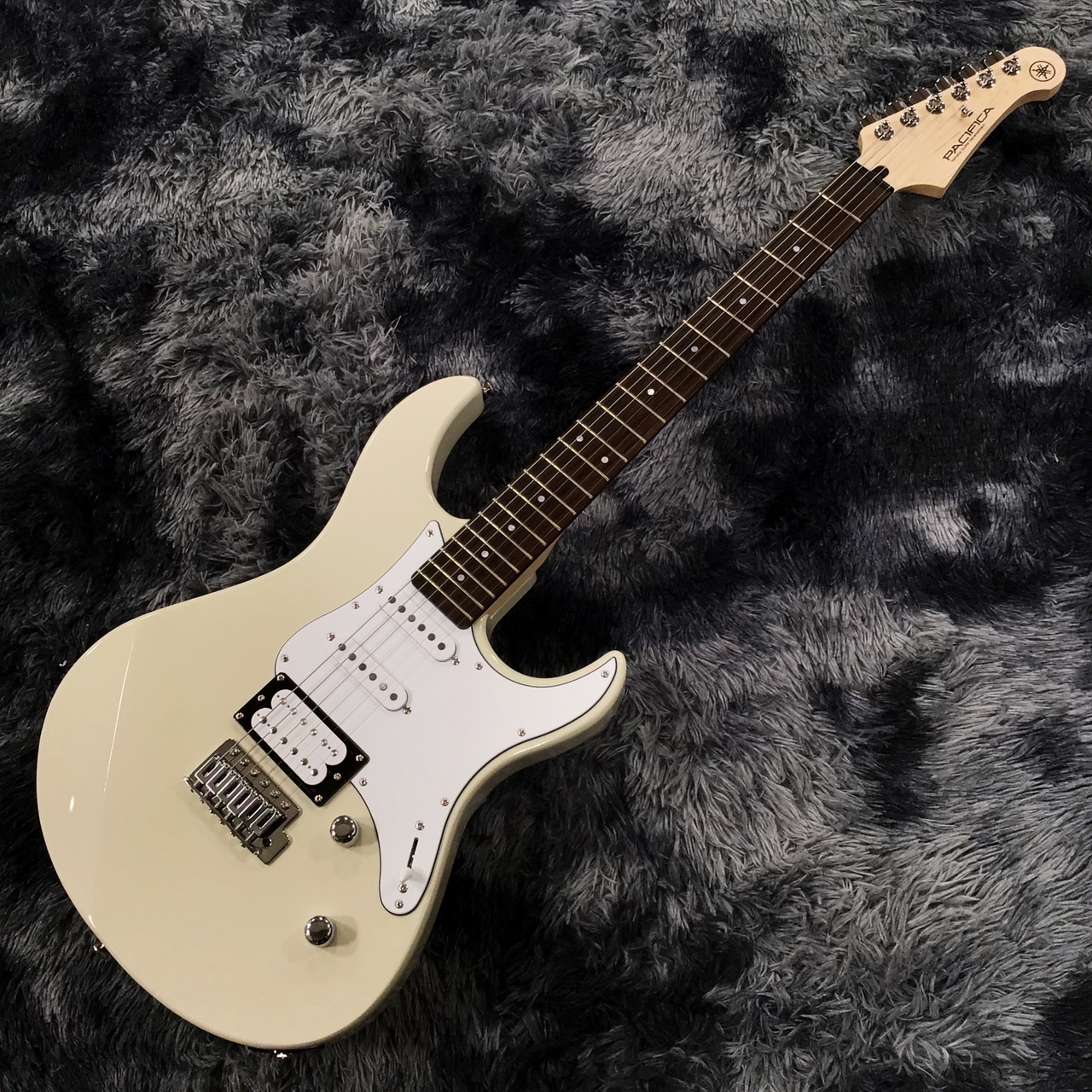 ヤマハ YAMAHA PACIFICA112V VW エレキギター ホワイト YAMAHA PACIFICA112V VW エレキギター ヴィンテージホワイト