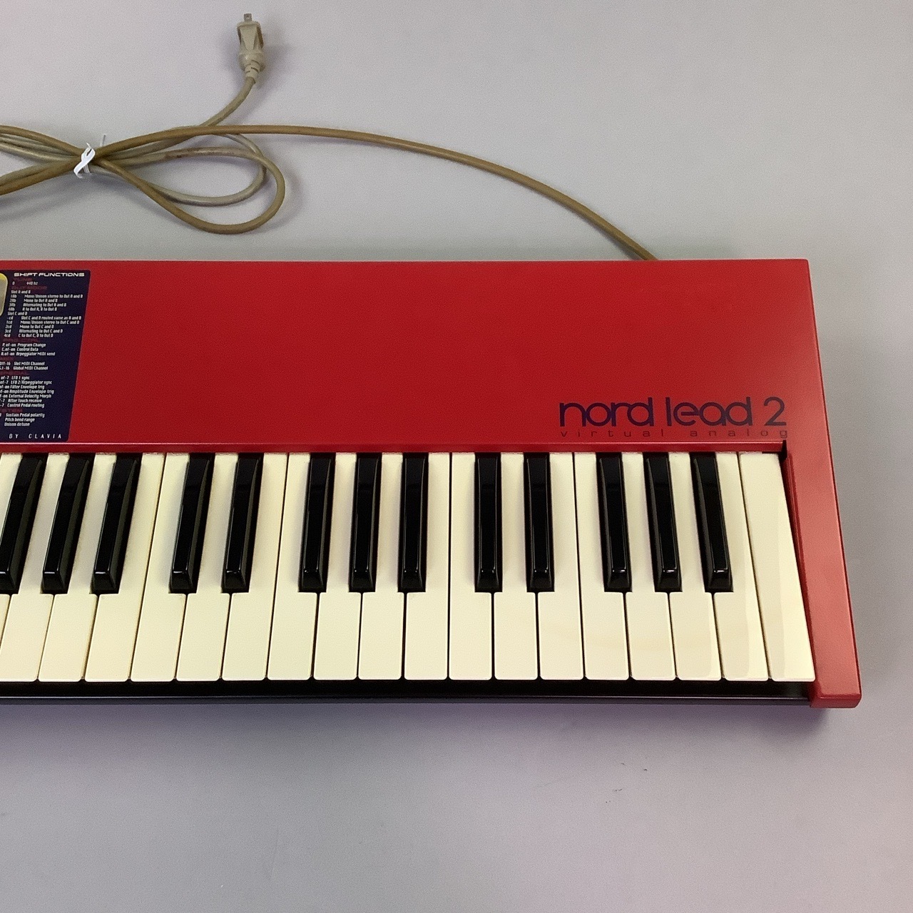 CLAVIA nord lead 初代 Ver.2.7 W/VOICE EXPANSION ハードケース付き クラビア ノードリード 12ボイス拡張仕様  - 楽器、器材