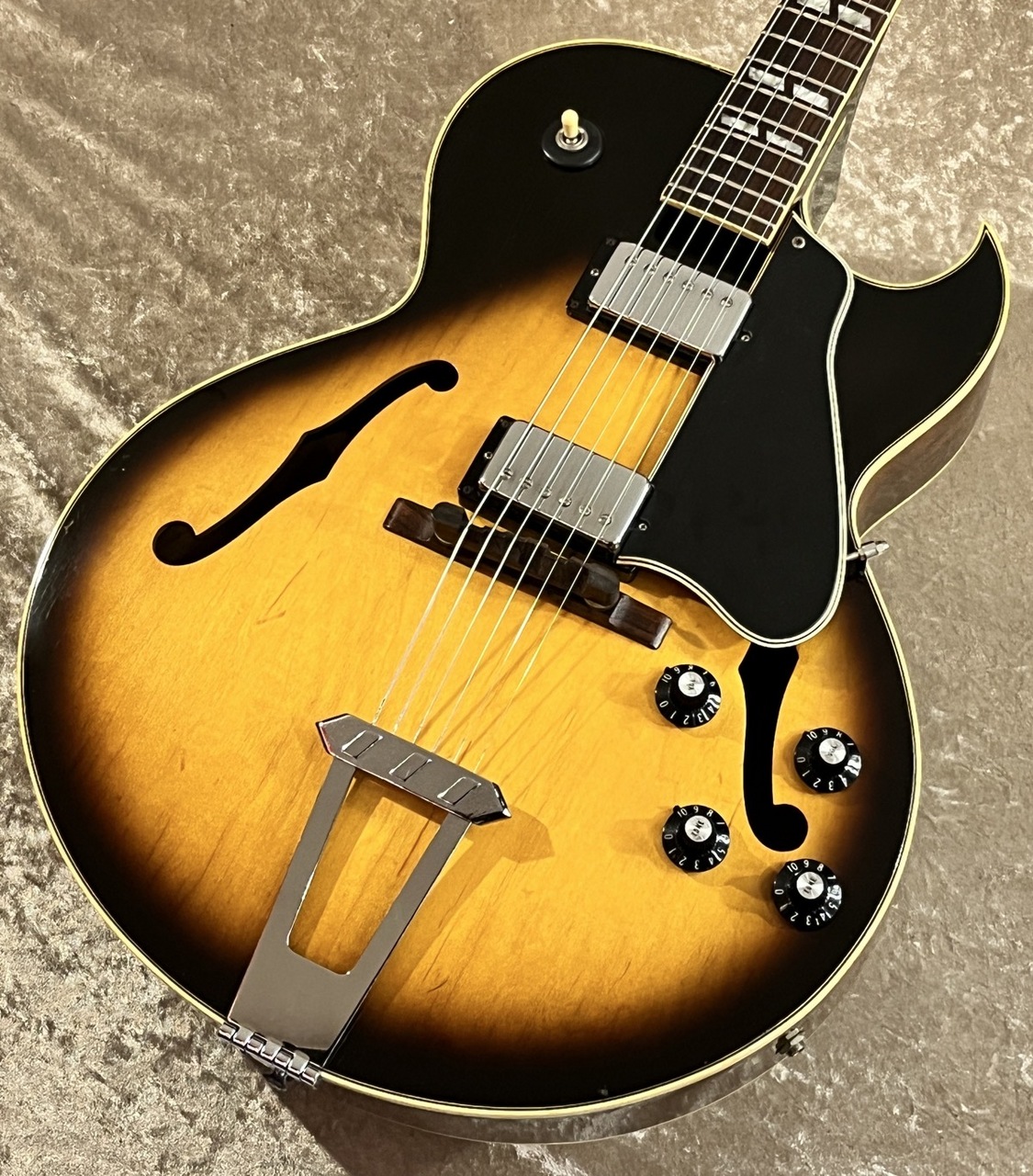 Gibson 【Vintage】ES-175D Sunburst 1976年製 [3.22kg]【G-Club Tokyo