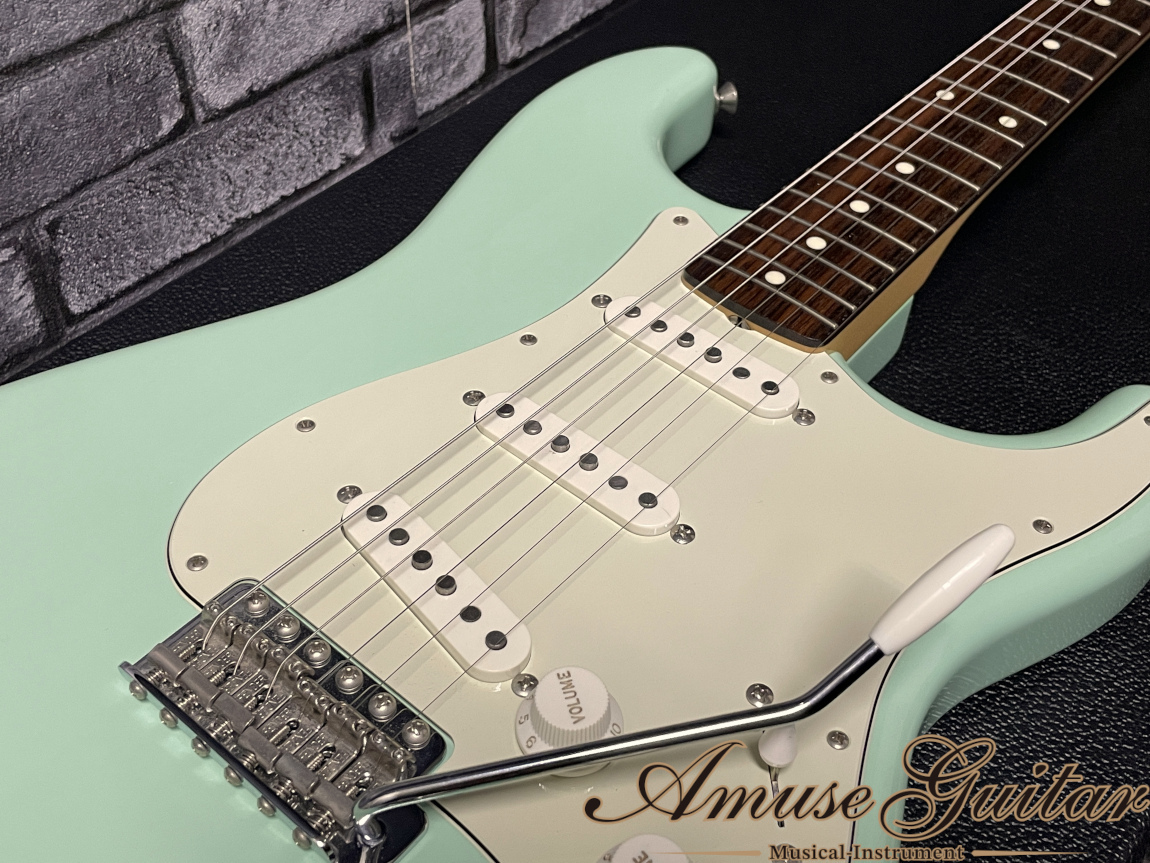 希少FenderJAPAN60sストラトキャスターサーフグリーン 希少FenderJAPAN60sストラトキャスターサーフグリーン 希少