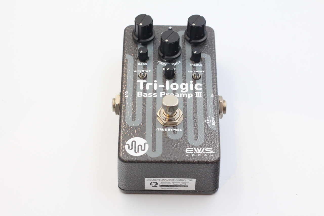 E.W.S. Tri-logic Bass Preamp III【中古品】 E.W.S. Tri-Logic Bass Preamp III pedal. Bass overdrive tones