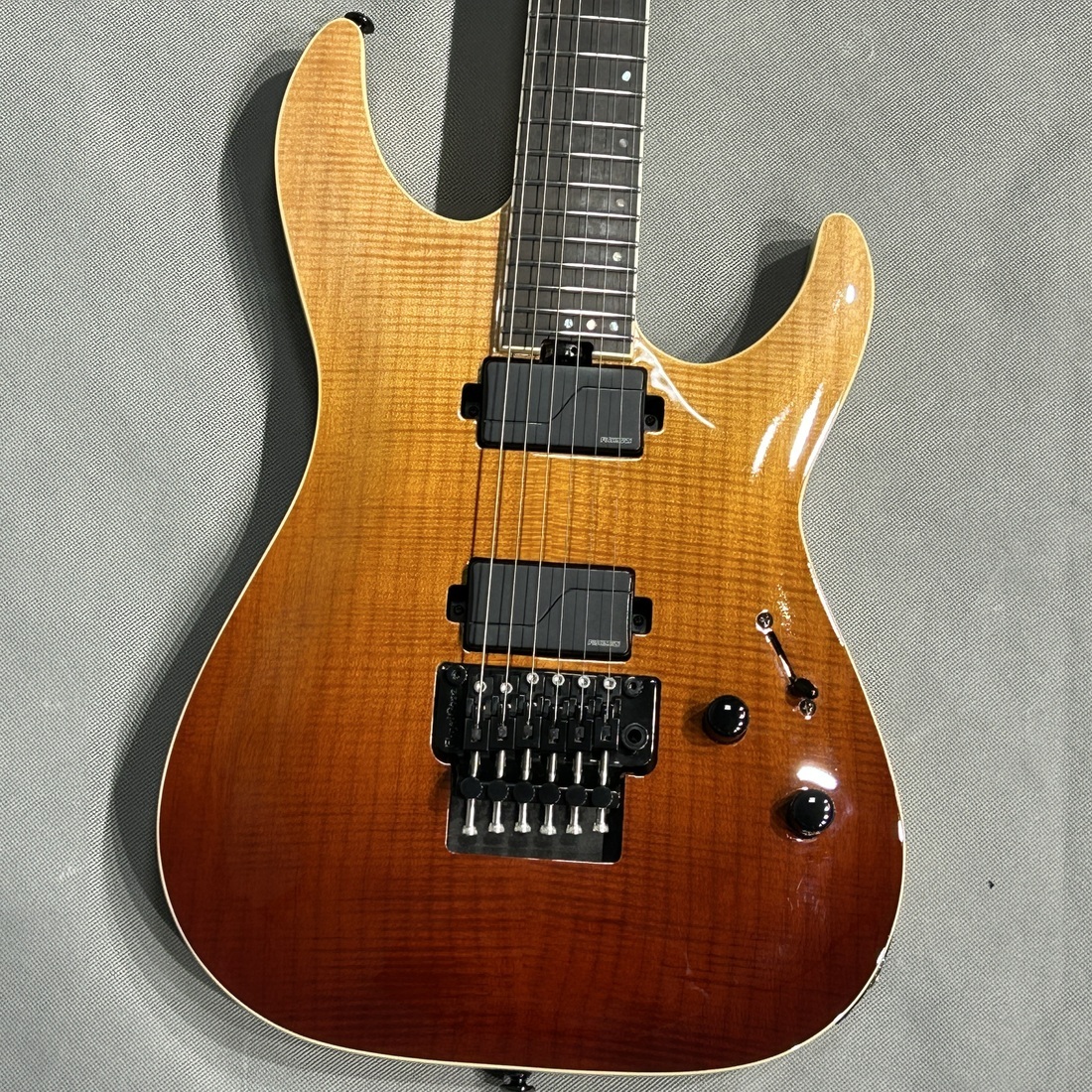 SCHECTER C-1 FR SLS Elite Black Fade Burst (BFB) DIAMOND SCHECTER C-1 FR SLS Elite Black Fade Burst (BFB) DIAMOND