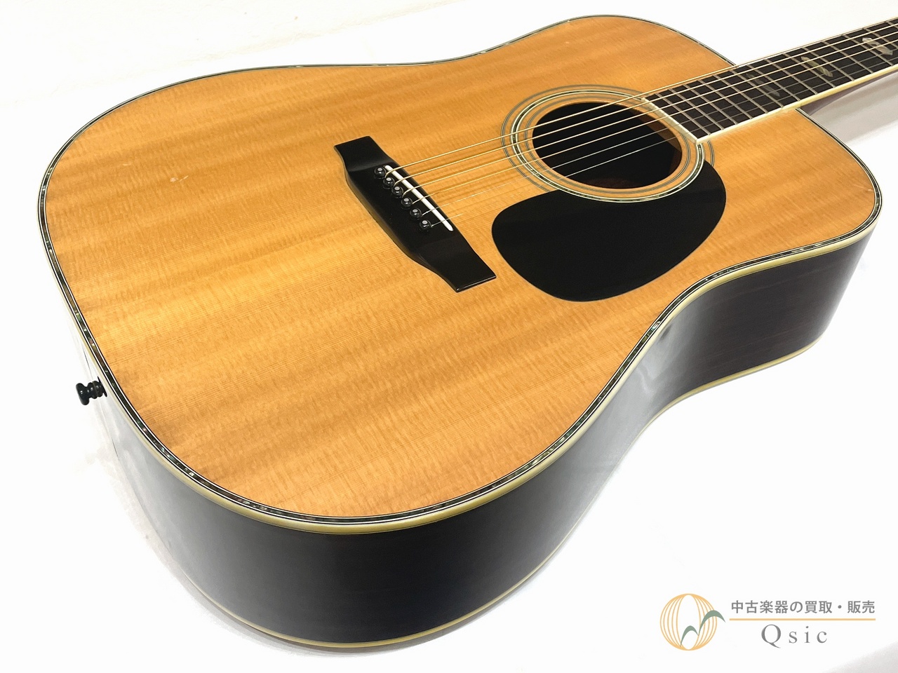 Morrisモーリス W-18 アコースティックギター ハードケース付