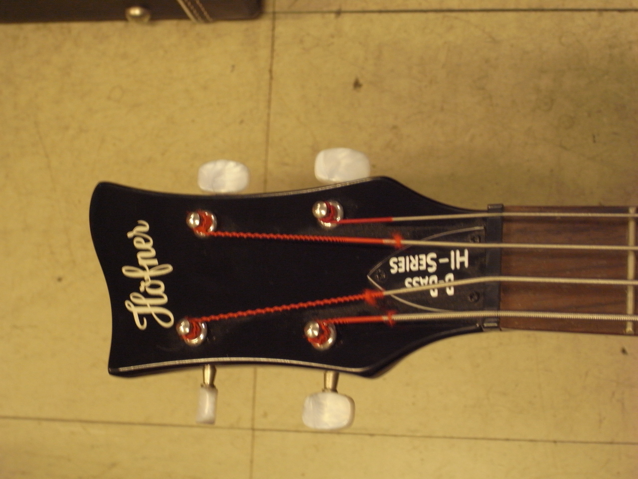 レア　hofner ベース hi-bb レフティー 08c04 レア hofner ベース hi-bb レフティー 08c04 - メルカリ