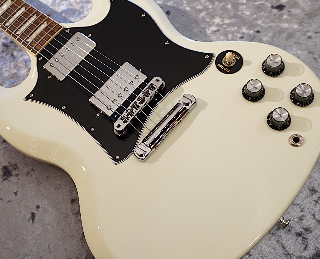 Gibson 【Custom Color Series】 SG Standard Classic White