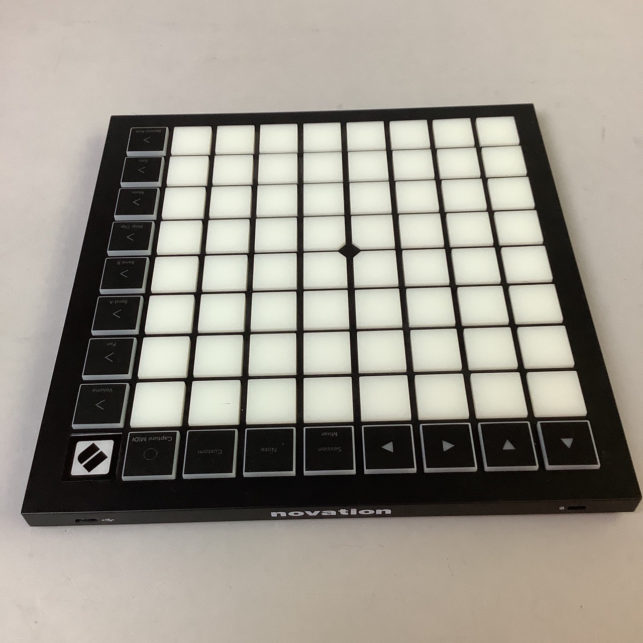 Novation LAUNCHPAD X（中古/送料無料）【楽器検索デジマート】