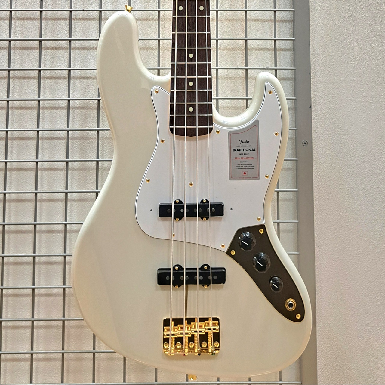 Fender Made in Japan Traditional 2025 Collection '60s Jazz