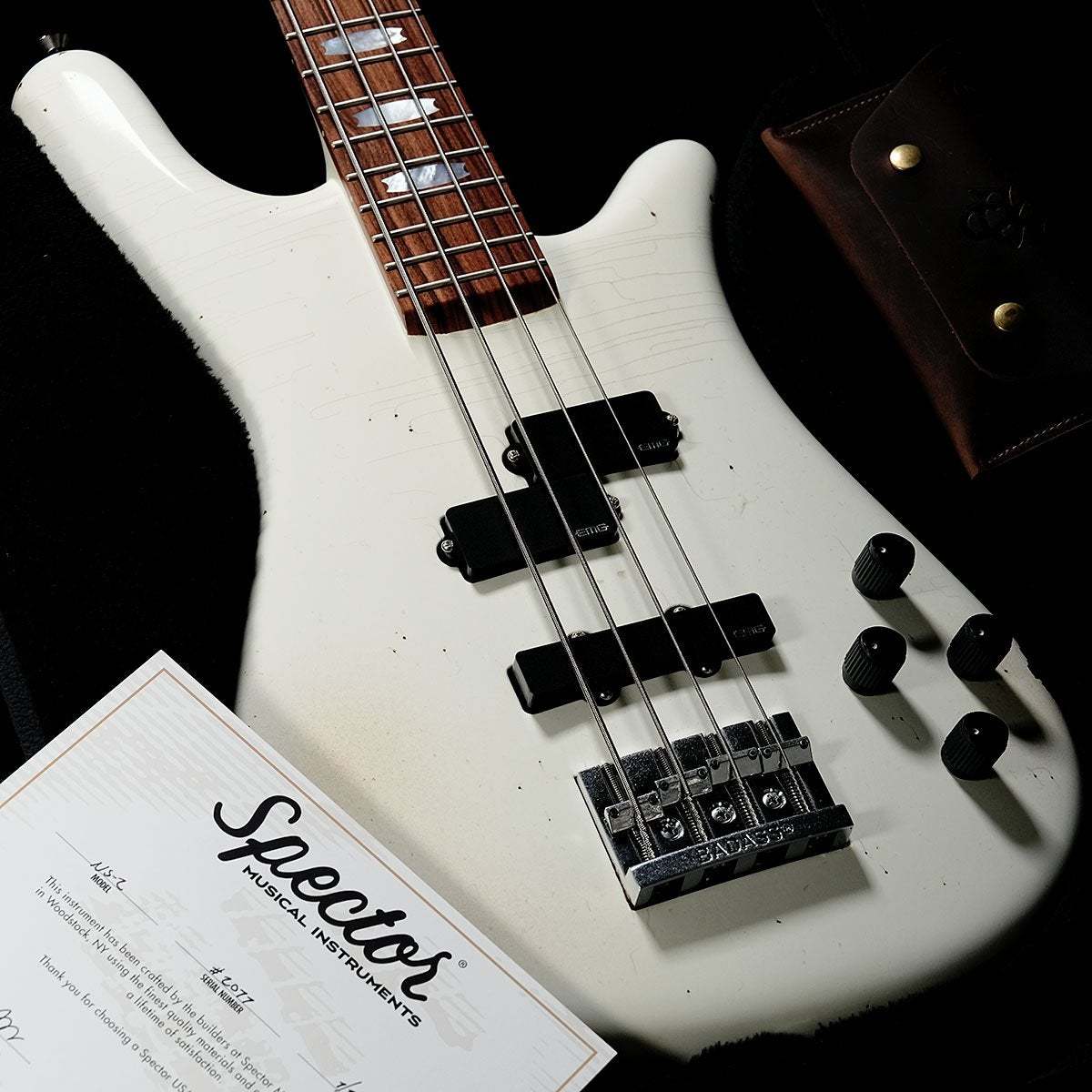 Spector Custom Shop NS-2 Sting Aged White Relic【渋谷店】（新品