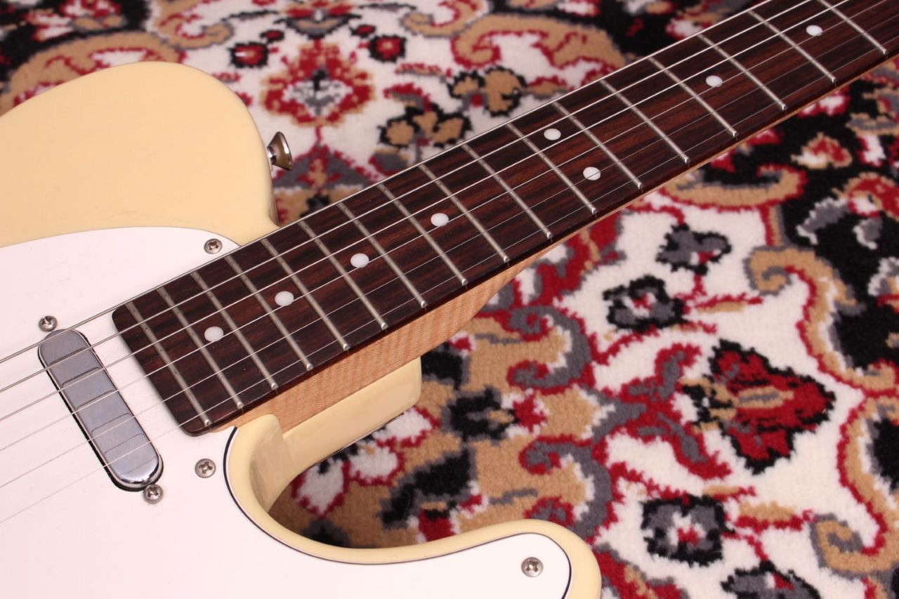 Squier by Fender Standard Telecaster（中古/送料無料）【楽器