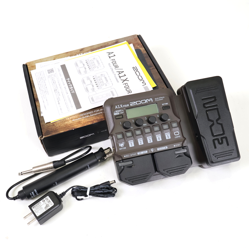 【中古・美品】ZOOM A1X FOUR マルチエフェクター ZOOM 【中古】 ZOOM A1X FOUR アコースティック楽器用 マルチ