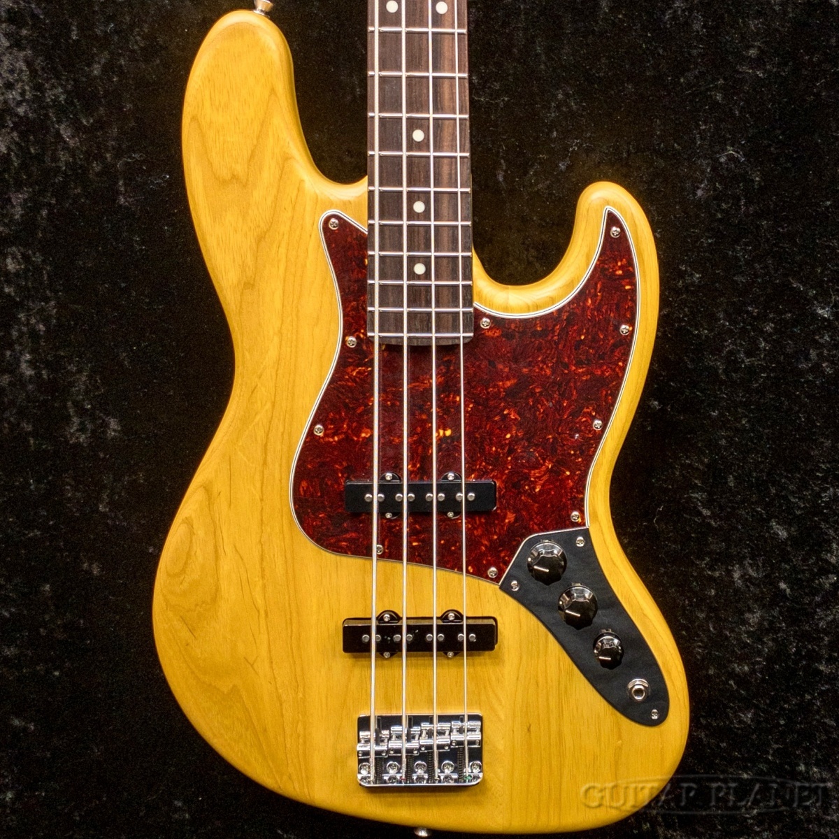 Fender Japan JB75 3TS/R 税込販売価格 ￥72,800- 中古品