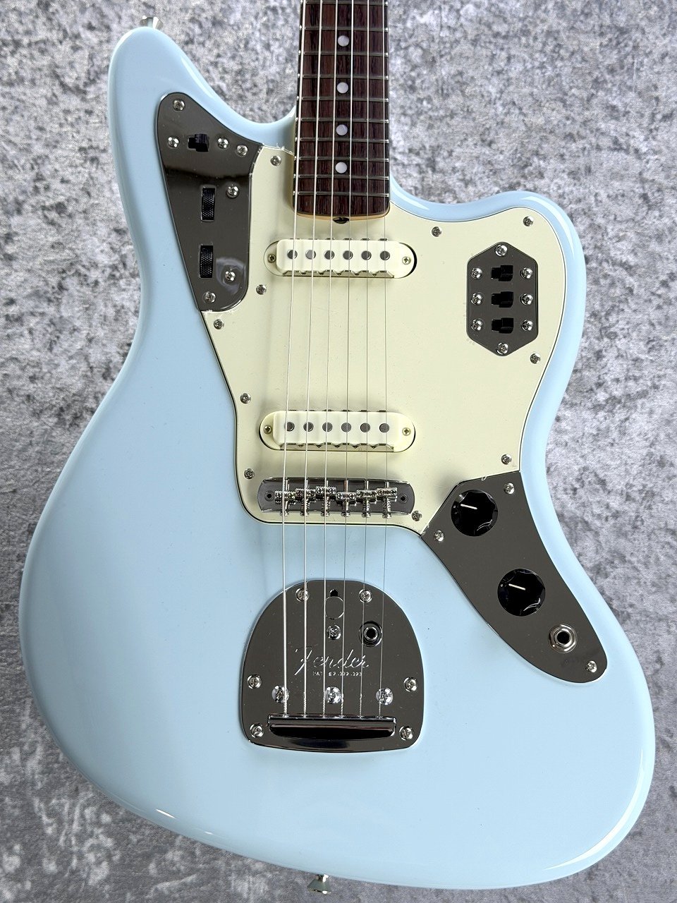 Fender FSR Made in Japan Traditional 60s Jaguar -Daphne Blue