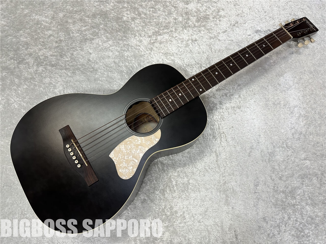 Art&Lutherie Roadhouse A/E (Faded Black)（新品/送料無料）【楽器検索デジマート】