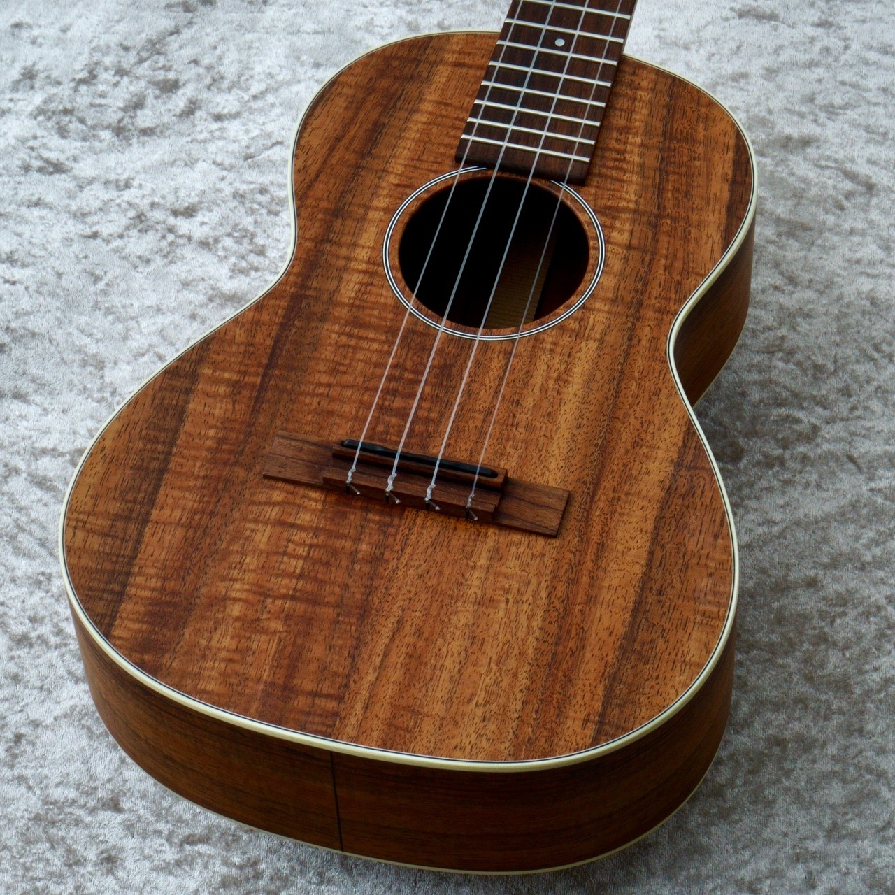 Martin 2K Tenor Uke 【Tenor】【Solid Hawaiian Koa】【2019年製