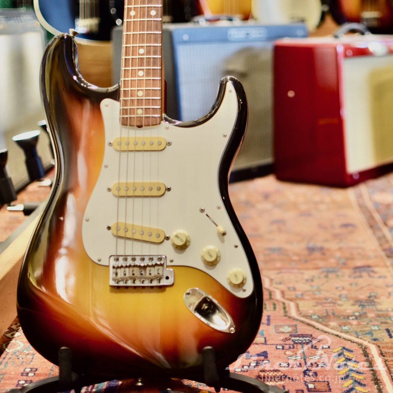 フジゲン製造期 日本製 SST-33 Squier Stratocaster 日本製 Squire Silver Series SST-33 を2つ買ったら中身が結構