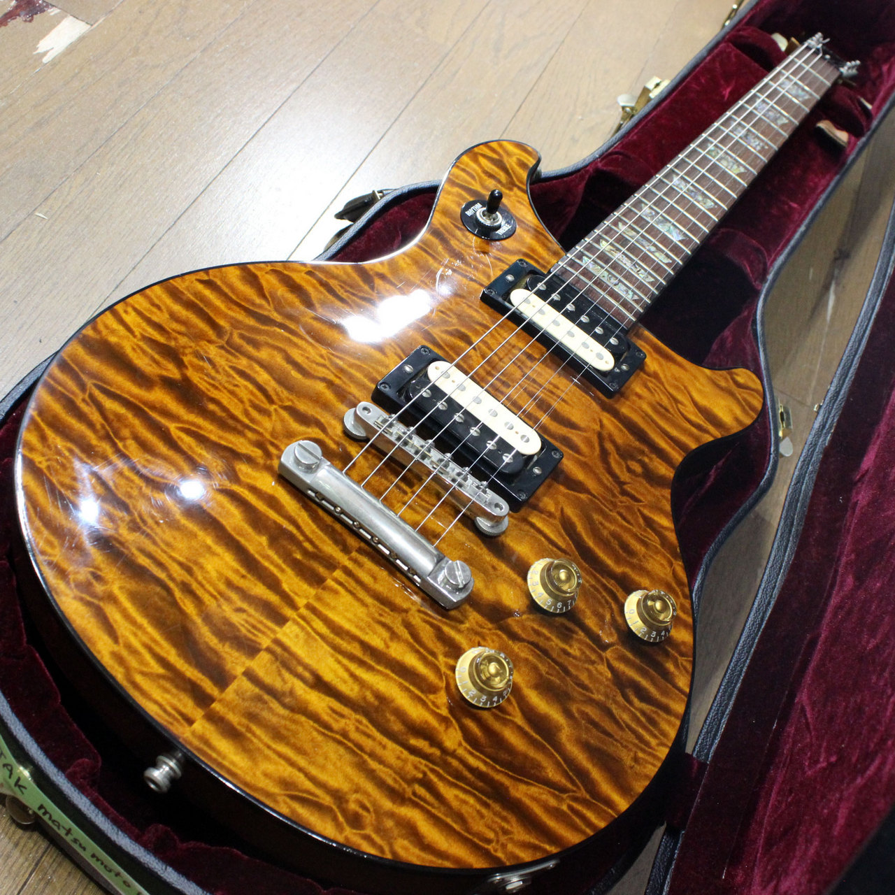 Gibson Custom Shop Tak Matsumoto DC Quilt Brown Burst 2nd