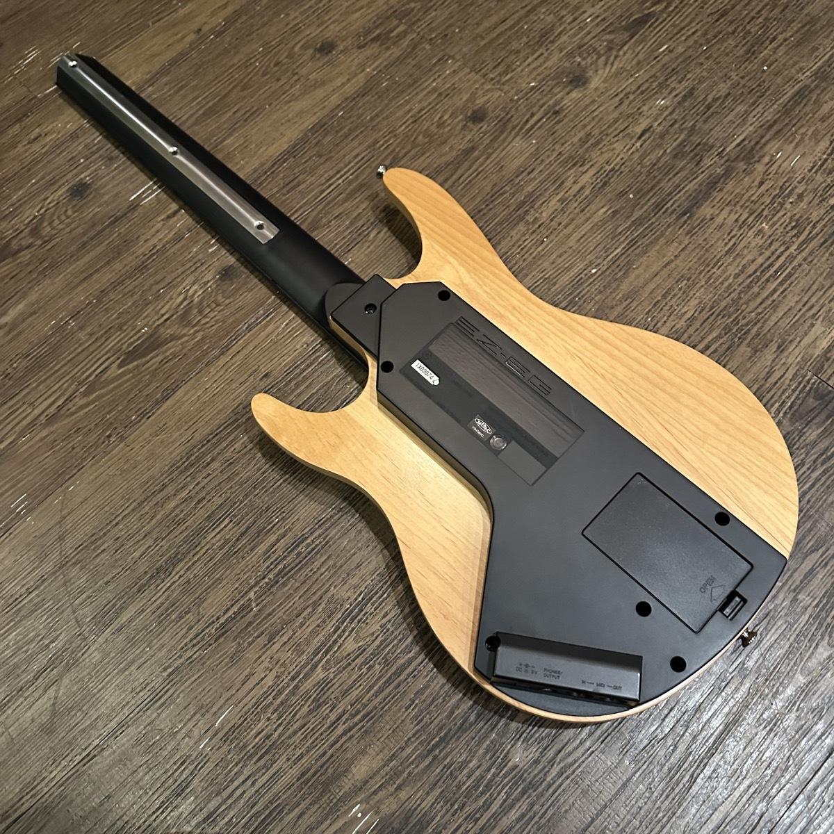 (ジャンク品)YAMAHA EZ-EG エレクトリックギター Yamaha EZ-EG Easy Guitar Electric Silent Digital MIDI