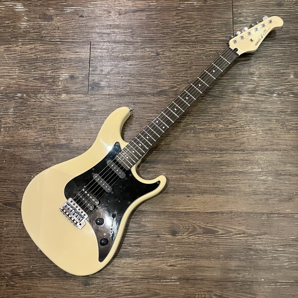 YAMAHA RGS 112P Stratocaster Type Electric Guitar（中古/送料無料