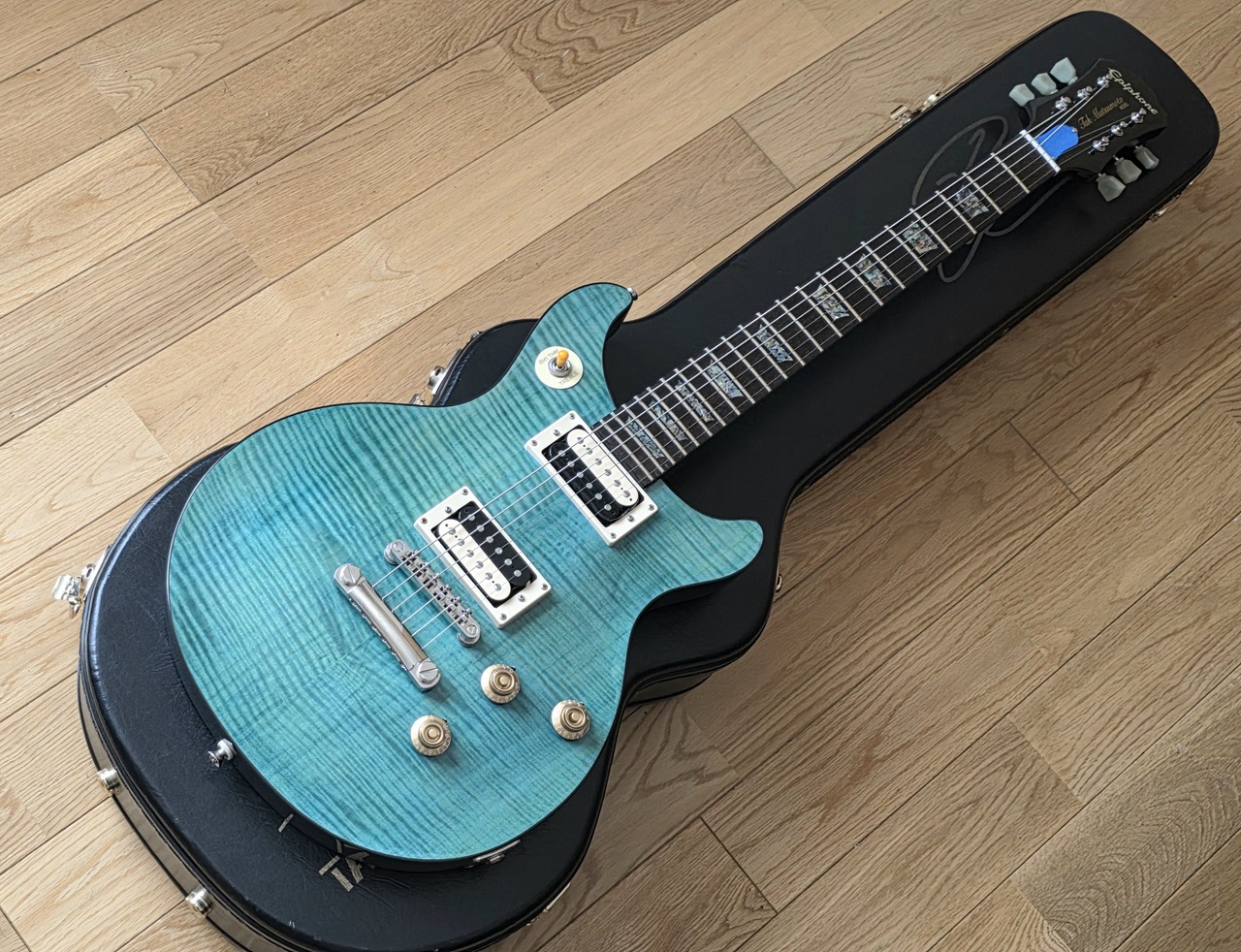 【人気No.1】 Epiphone BLUE（中古）【楽器検索 AQUA DC MATSUMOTO TAK ギター