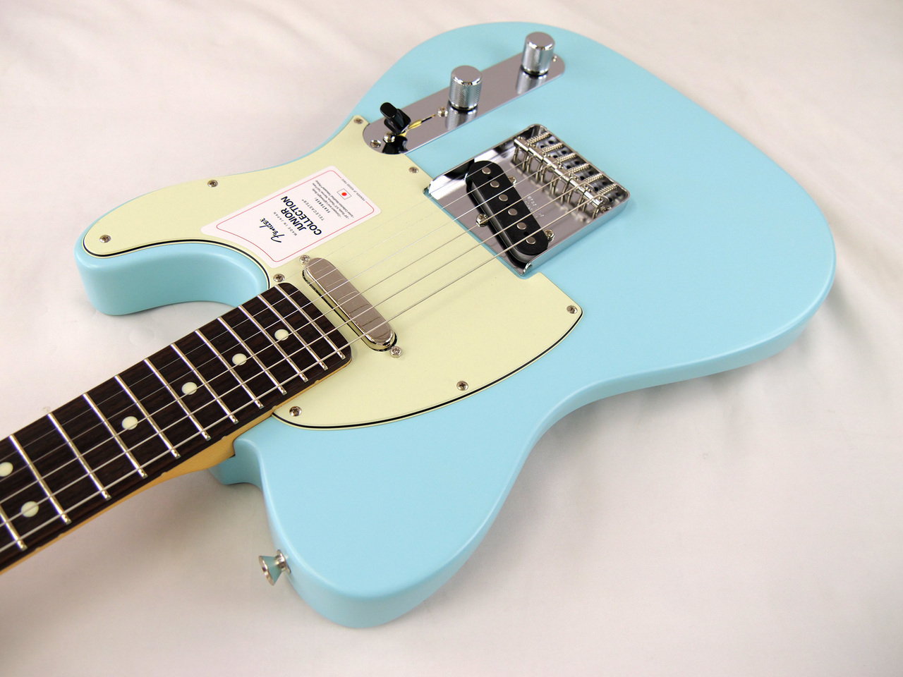 Fender Made in Japan Junior Collection Telecaster (Satin Daphne
