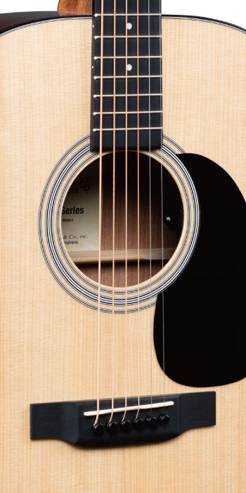 Martin 【数量限定!!エフェクター&ピック10枚プレゼント!!】D-12E