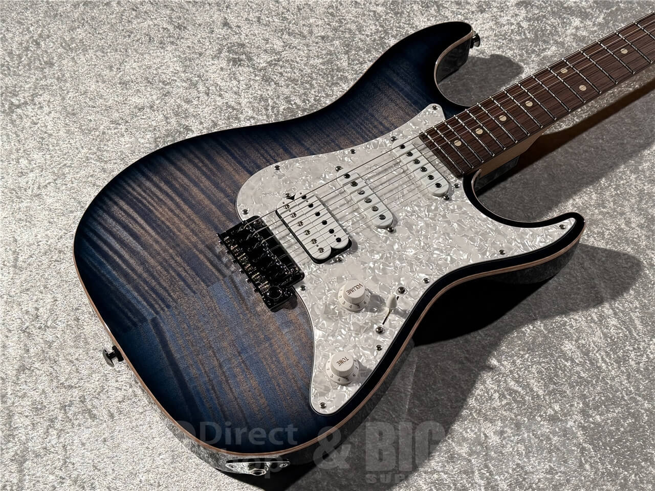 Suhr Standard Plus (Faded Trans Whale Blue Burst / Pau Ferro 