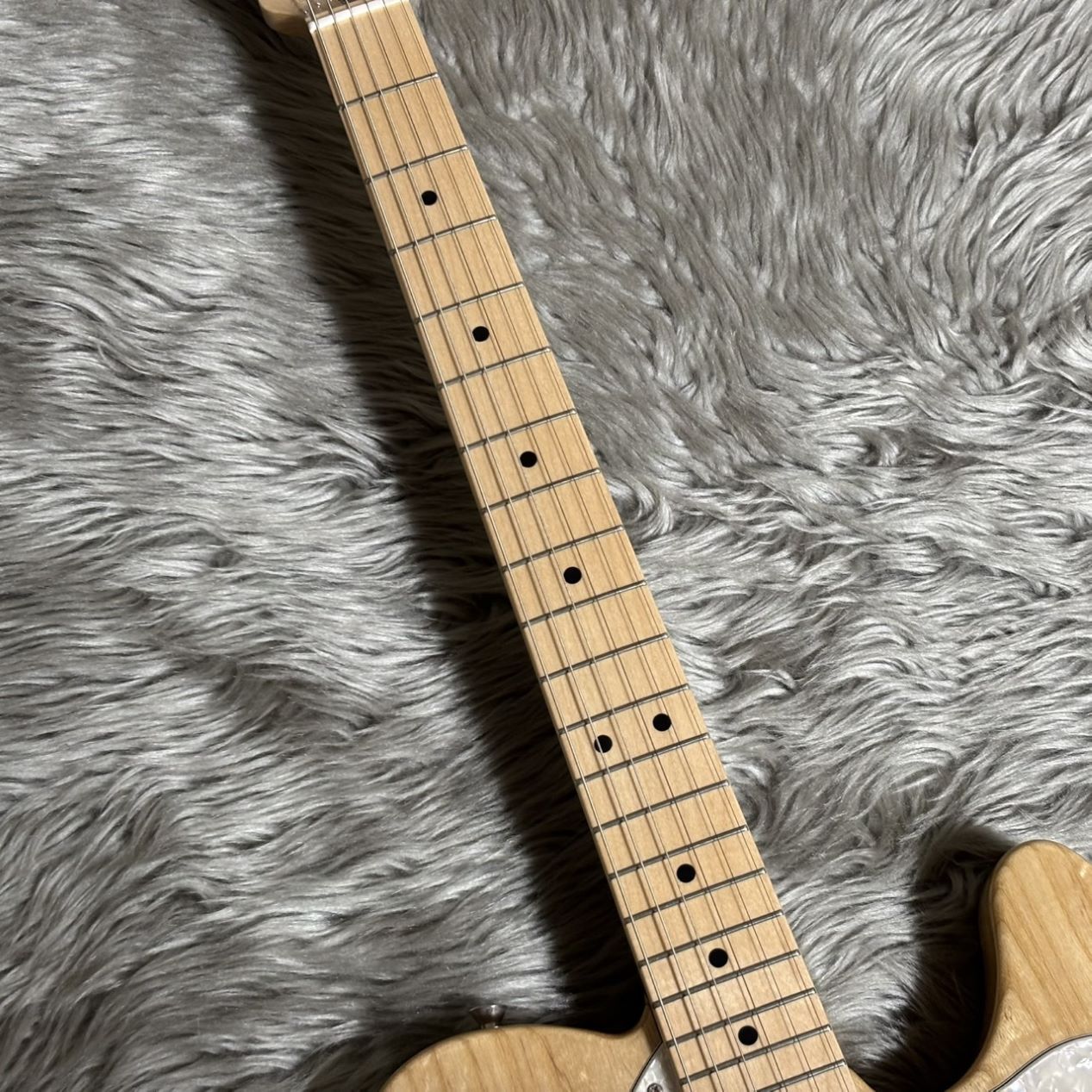 Fender Made in Japan Traditional 70s Telecaster Thinline Maple