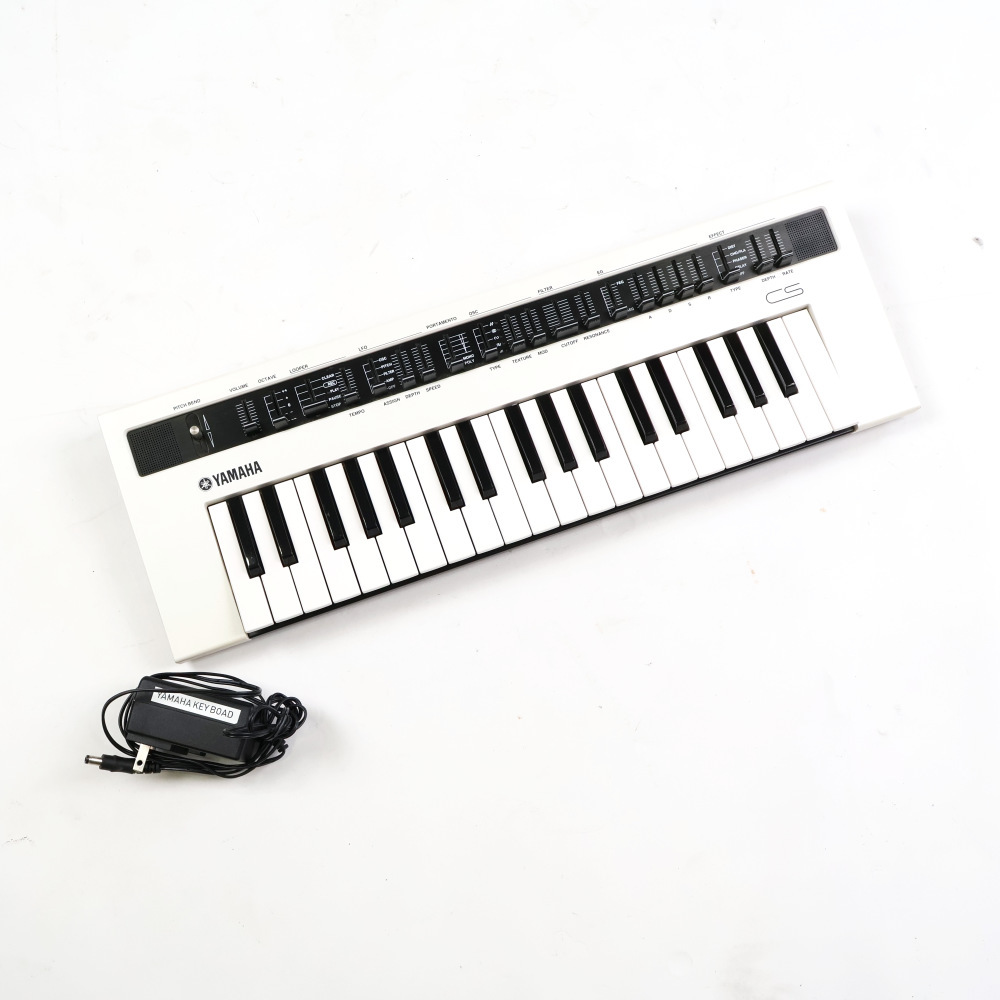 美品　YAMAHA REFACE CS ’22年製 YAMAHA 【中古】 ヤマハ YAMAHA reface CS シンセサイザー リフェイス