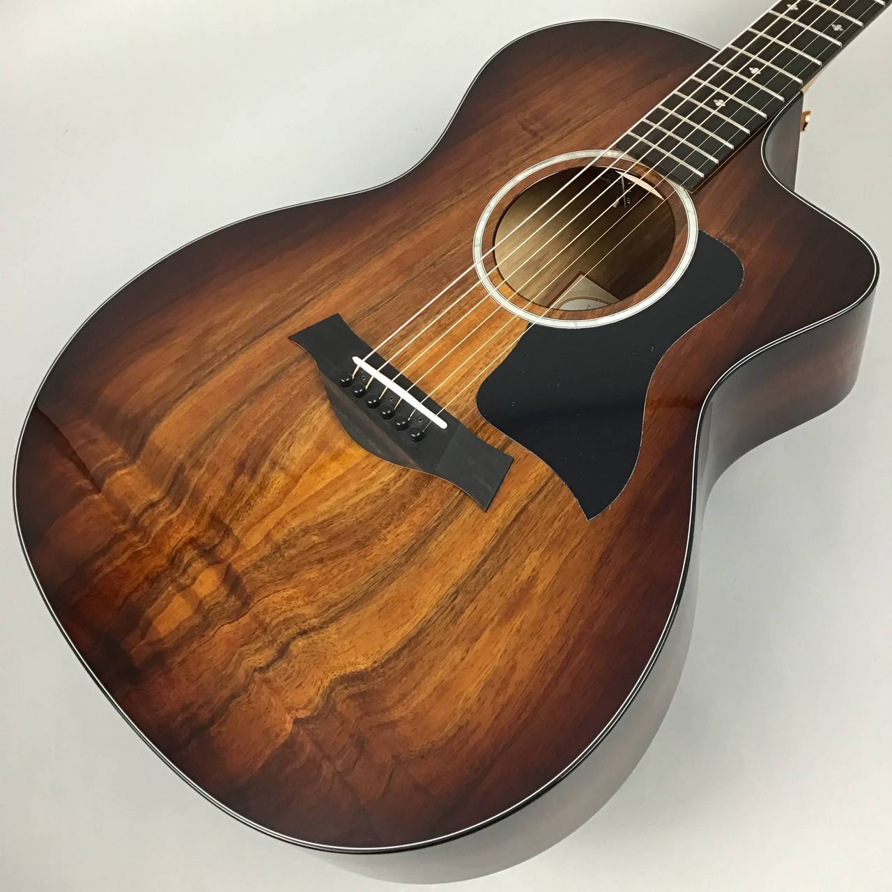 人気豊富な☆Taylor 224ce Koa DLX 希少 新同品 40％OFF送料無料 最落なし！！☆ テイラー