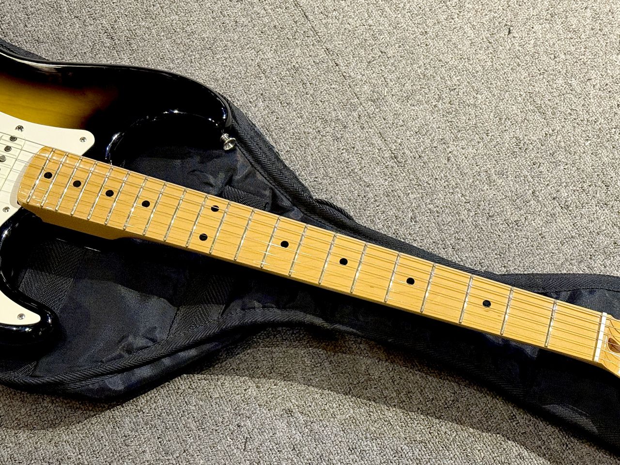 Fender Japan EXTRAD ST57-128（中古）【楽器検索デジマート】