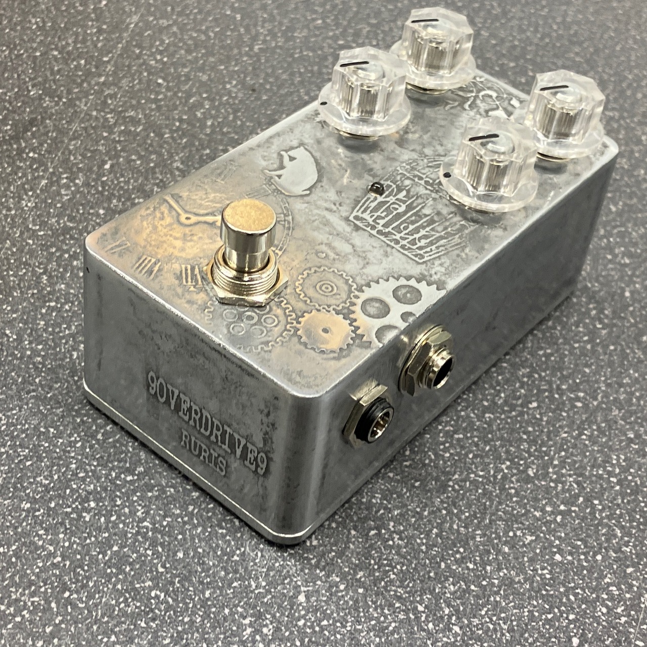 9OVERDRIVE9 ruris-