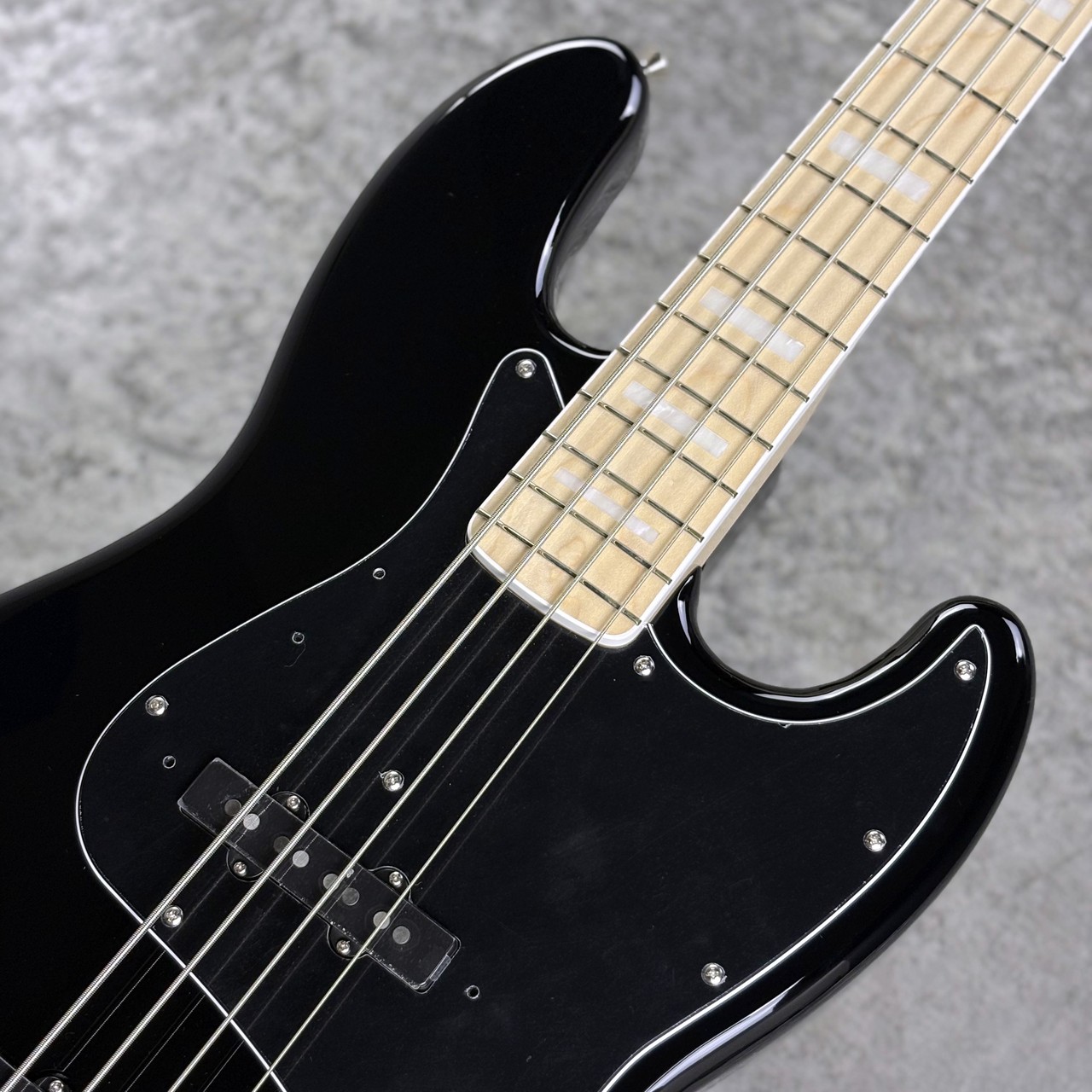 Fender FSR-C MIJ TraditionalⅡ70s Jazz Bass - Black - 【4.17kg