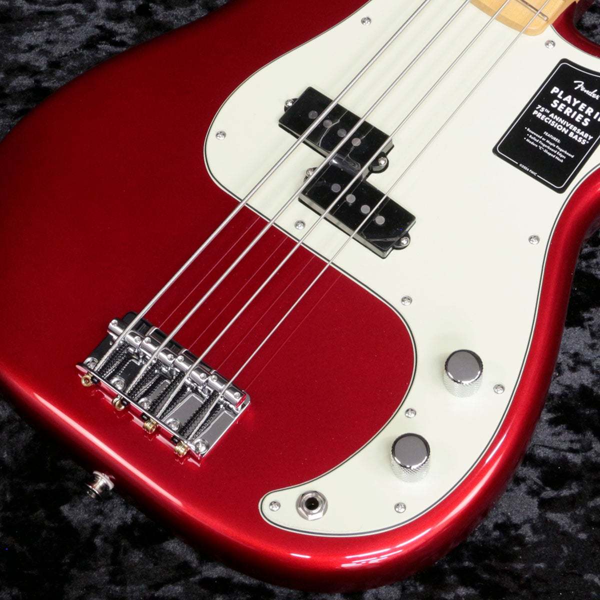 ケース付】Fender Precision Bass レッド※値段交渉承ります ケース付