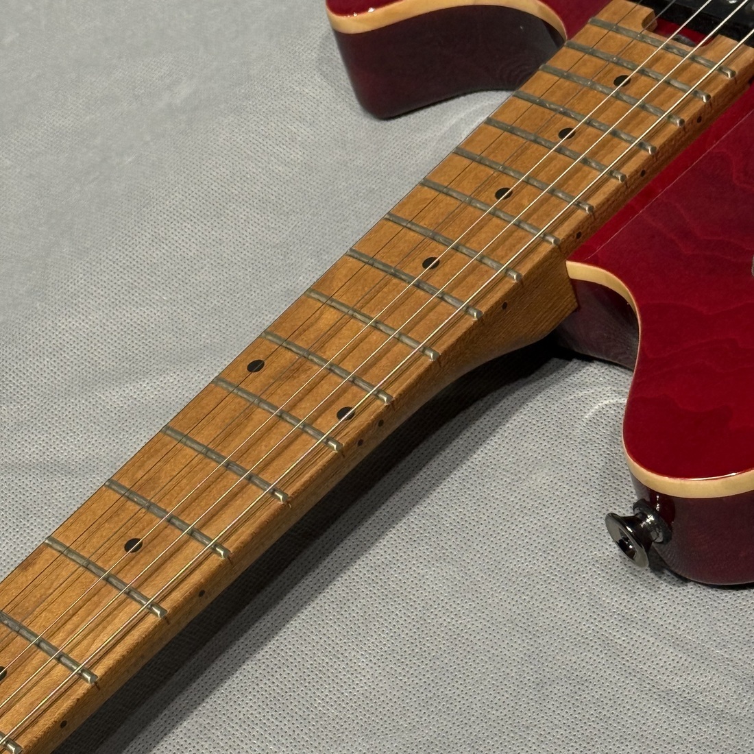 EVH WOLFGANG WG STANDARD QUILT MAPLE WINE RED（新品特価