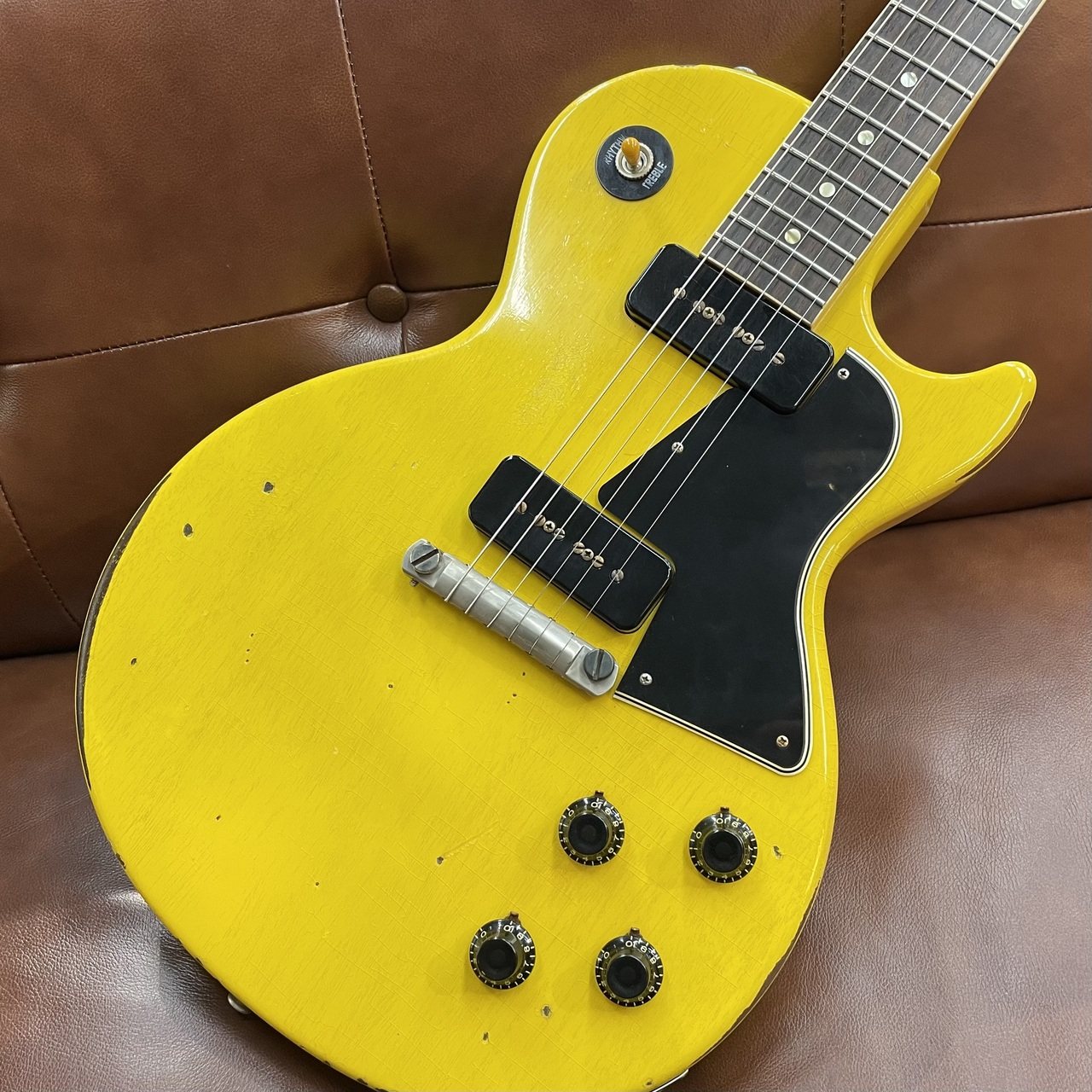 【希少・激レア】イエロージラフ ビーストホーマー Gibson Custom Shop 【希少オーダー個体】Murphy Lab 1957 Les Paul