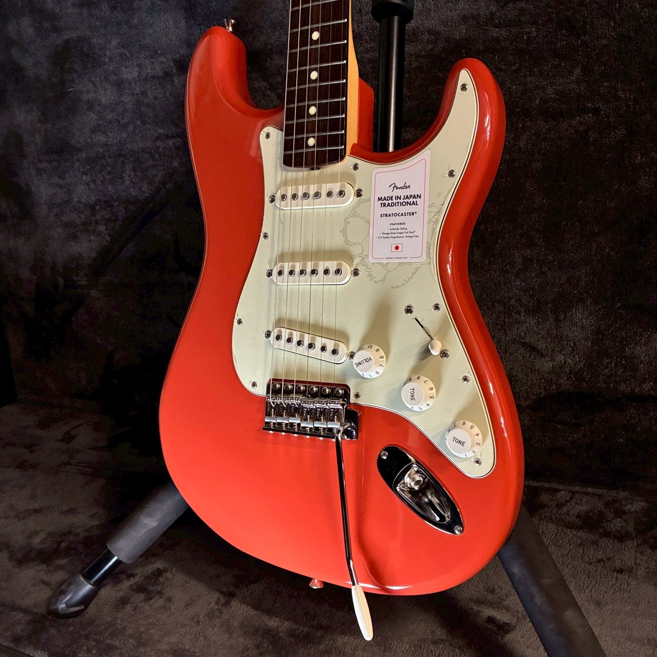Fender Made in Japan Traditional '60s Stratocaster Fiesta Red 2025