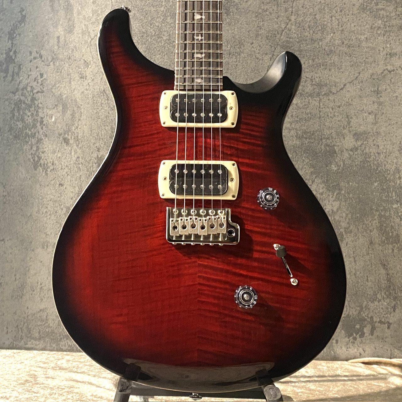 Paul Reed Smith(PRS) 【炎を思わせる杢目!】SE Custom24 -Fire Red
