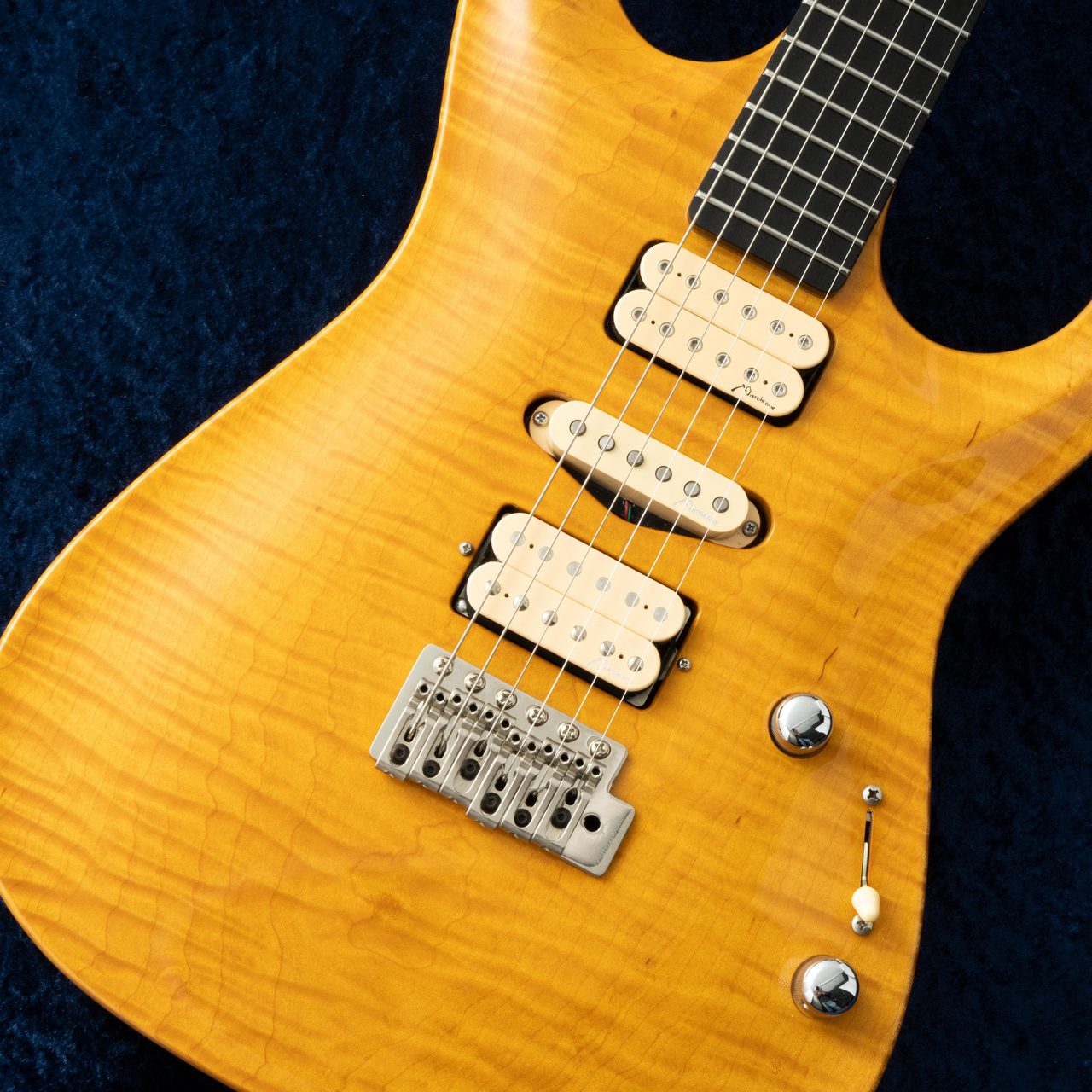 Marchione Set Neck Carved Top 1P Figured Maple Top -Amber-（B級