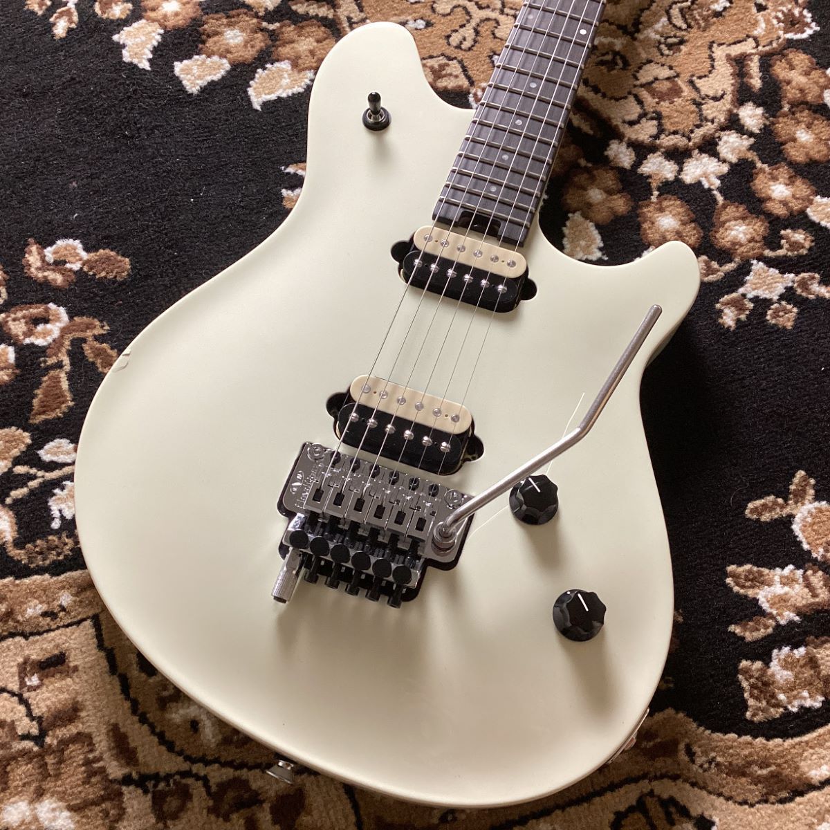 EVH 【新品特価】Wolfgang Special Ebony Fingerboard Ivory
