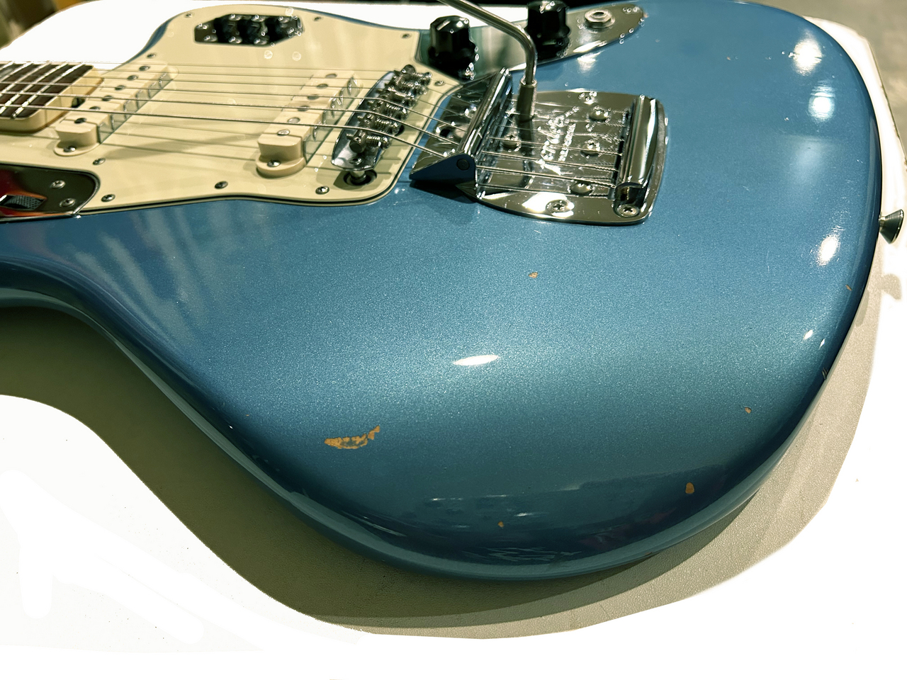 ギター Fender USA 50th anniversary jaguar ギター Fender USA 50th anniversary jaguar Fender Introduces