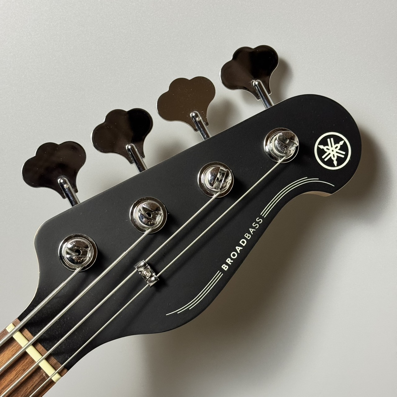 YAMAHA 【現物画像】BB234 BL (ブラック) エレキベースBB200シリーズ