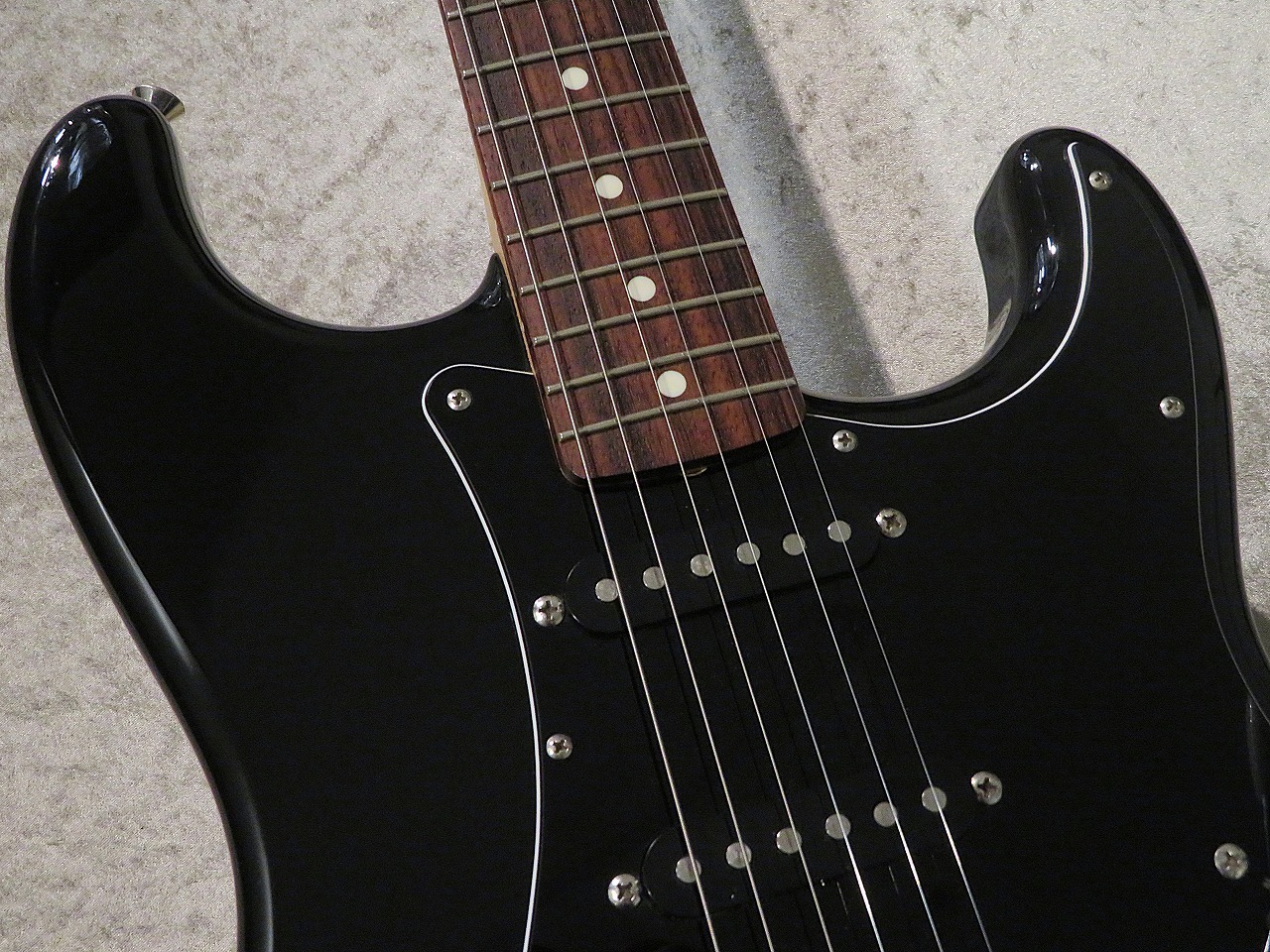 Fender Japan 【USED】ST-STD -Black- 【ピックガードモディファイ