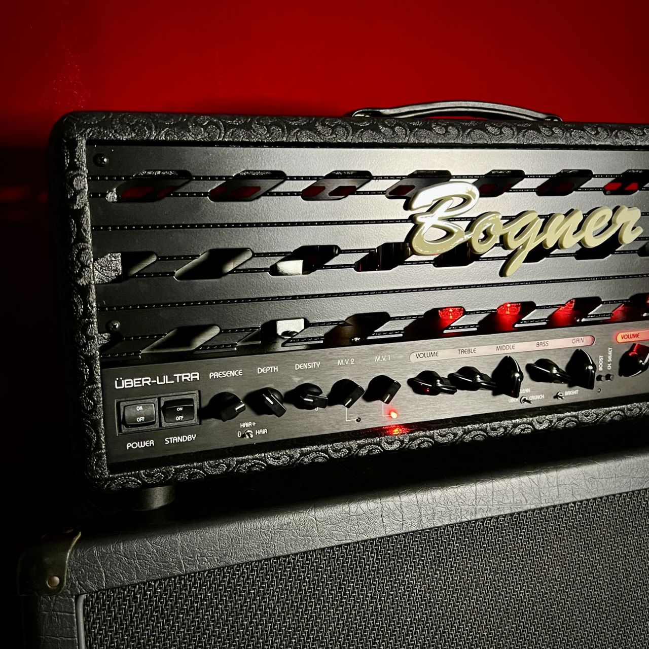 Bogner Uberschall ハイゲイン ディストーション Bogner Uberschall Distortion Pedal Reviews | Sweetwater