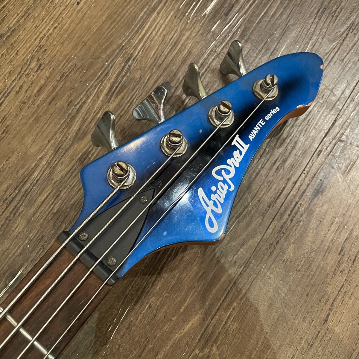 AriaProⅡ AVANTE seriesエレキベース ブルー アクティブPU Aria Pro-II AVANTE Series Electric Bass Safe Packing! | eBay