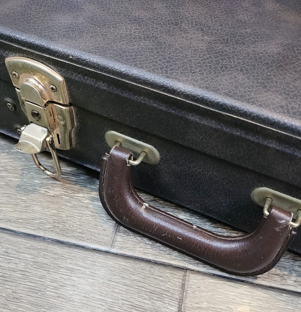 Guyatone Sharp5用ハードケース（中古）【楽器検索デジマート】